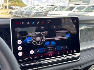 2025 Volkswagen Tiguan 2.0T SE