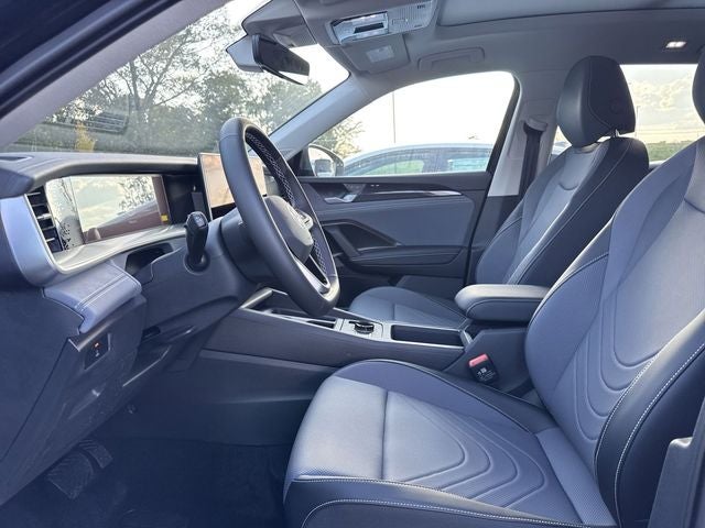 2025 Volkswagen Tiguan 2.0T SE