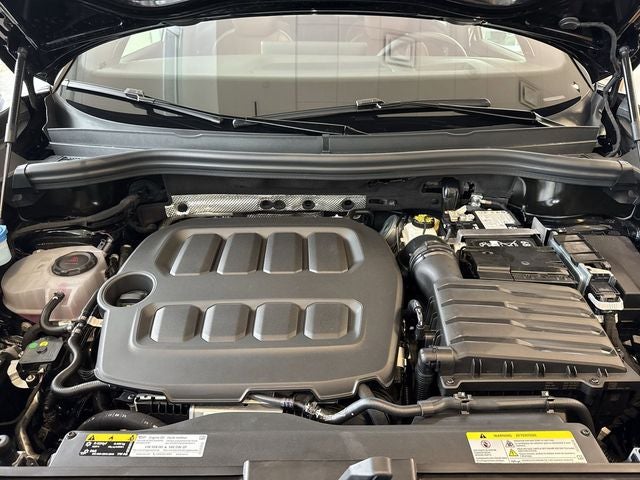 2026 Volkswagen Tiguan 2.0T SEL R-Line Turbo