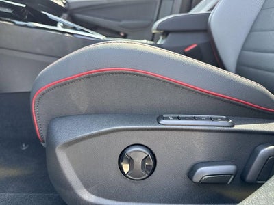 2025 Volkswagen Golf GTI 2.0T SE