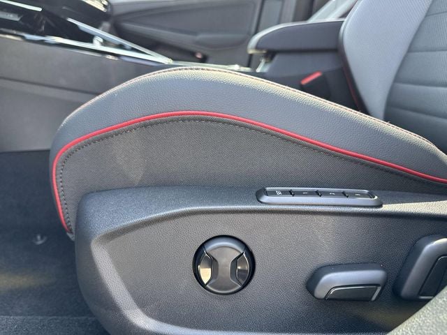 2025 Volkswagen Golf GTI 2.0T SE