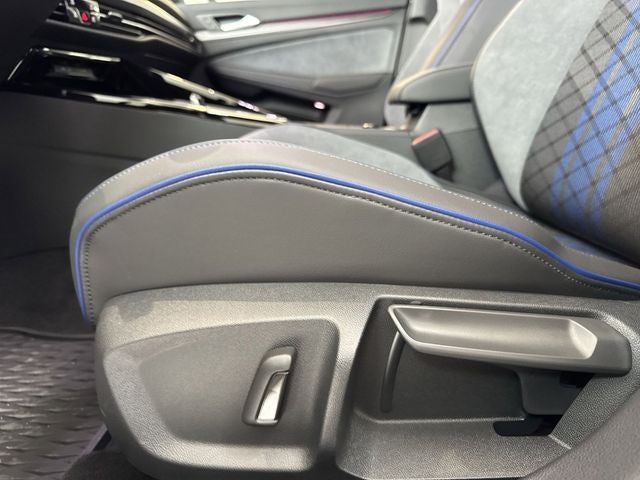2026 Volkswagen Golf R 2.0T