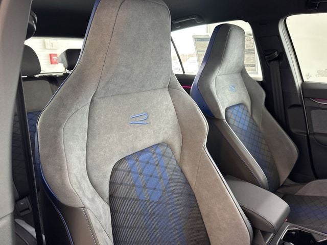 2026 Volkswagen Golf R 2.0T