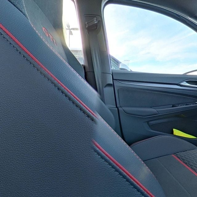 2026 Volkswagen Golf GTI 2.0T SE