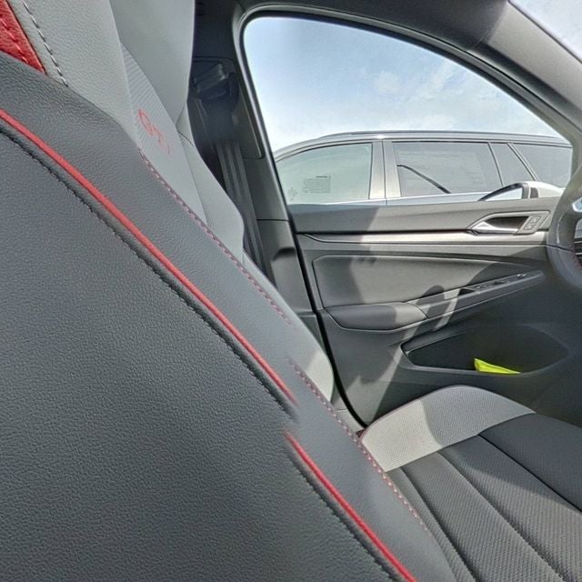 2026 Volkswagen Golf GTI Autobahn