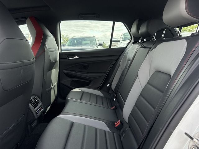 2026 Volkswagen Golf GTI Autobahn