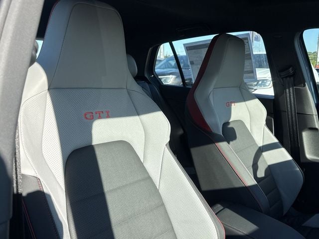 2026 Volkswagen Golf GTI Autobahn