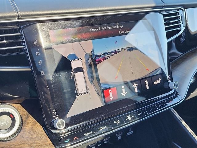 2022 Jeep Grand Wagoneer Series II