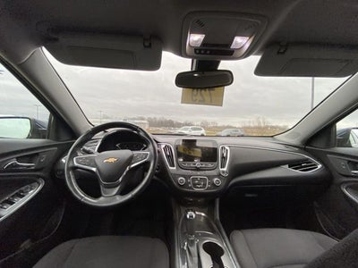 2017 Chevrolet Malibu LT 1LT