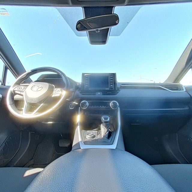 2022 Toyota RAV4 Hybrid SE