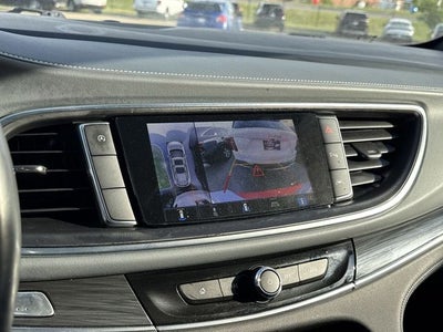 2024 Buick Enclave Essence