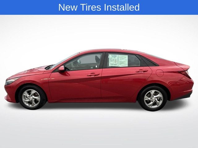 2021 Hyundai Elantra SE