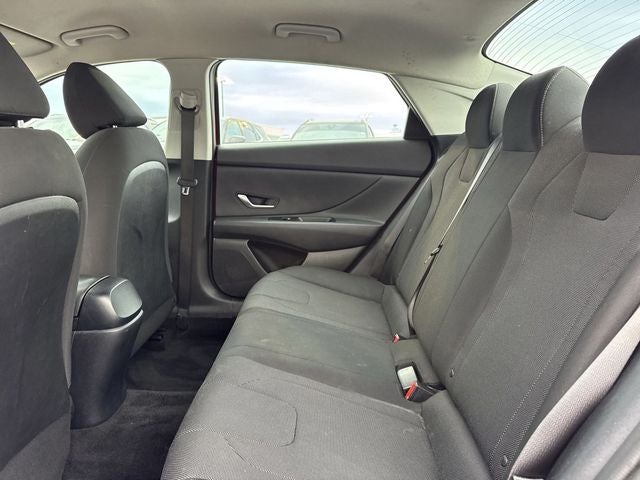 2021 Hyundai Elantra SE