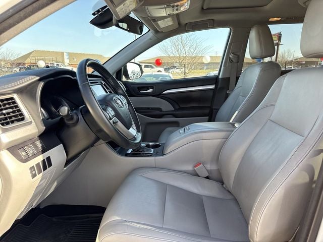 2017 Toyota Highlander XLE