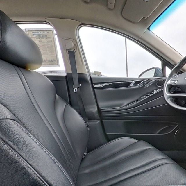 2023 Genesis G80 2.5T